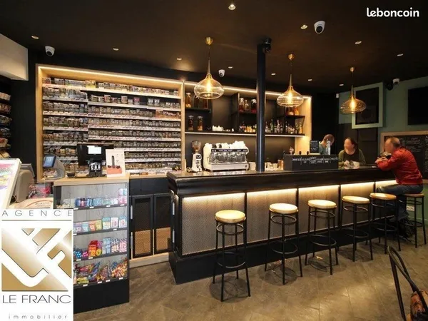 Commerce 350 m²