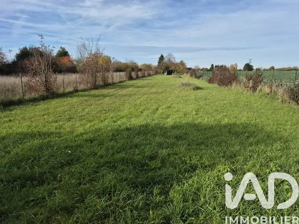 Terrain 1683 m²
