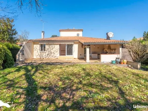Maison 5 pièces 157 m²