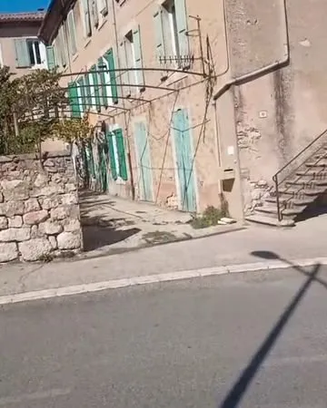 Appartement Vente Apt 3p 110m² 65000€