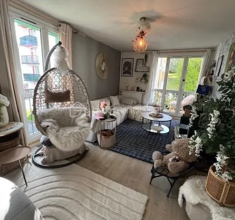 Appartement 4 pièces 77 m²