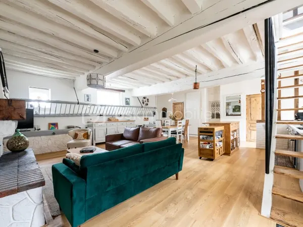 Maison 7 pièces 214 m²