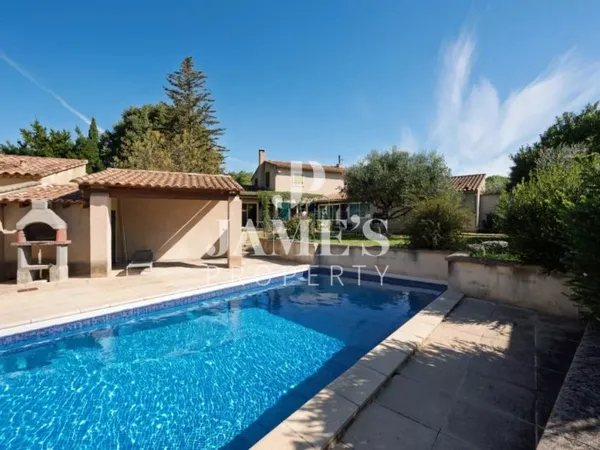 Maison avec piscine et dépendance - Saint Rémy de Provence