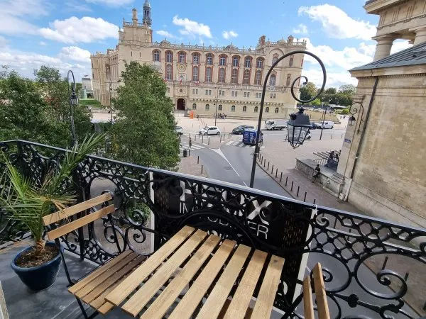Loue Face château St Germain en Laye, magnifique appartement T4 de 88m², 23 min de Paris Champs-Elys