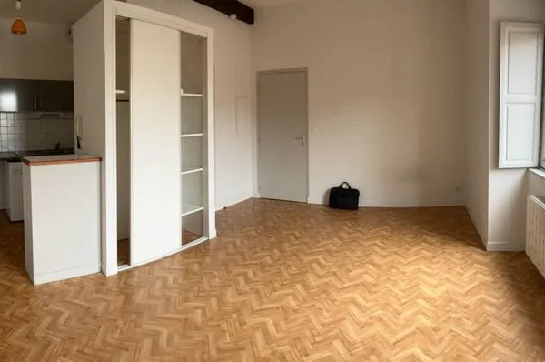 CENTRE-VILLE Rue de la Tranchée Studio de 24 m²