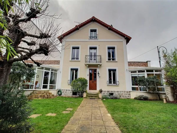 Maison 6 pièces 164 m²