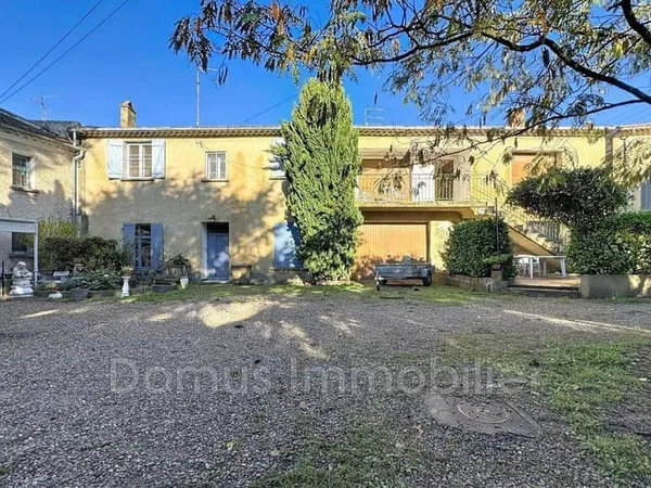 Immeuble 16 pièces 323 m²