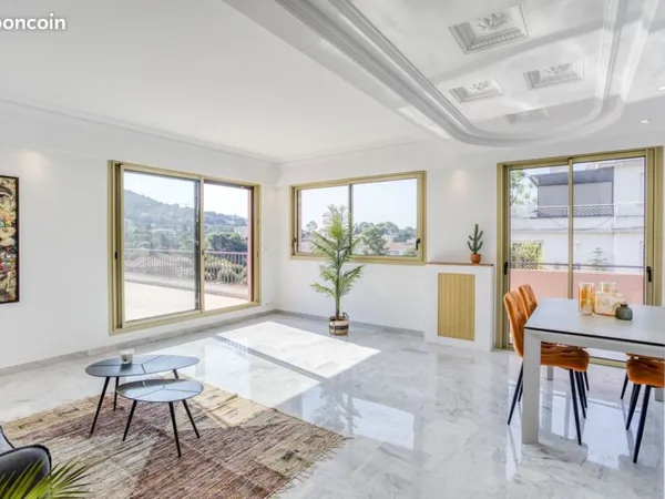 Appartement d'Exception 4P - Toit terrasse - Le Cannet