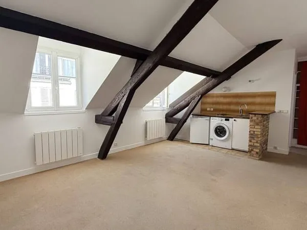 Studio 1 pièce 24 m²