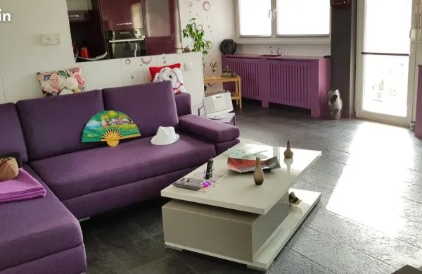 Grand F3 de 84m2 meublé, équipé, décoré avec 2 balcons, cave et garage motorisé