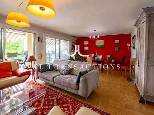 Appartement 4 pièces 104 m²