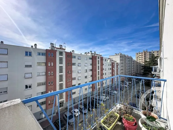 Appartement 5 pièces 80 m²
