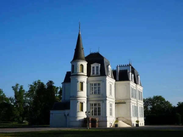 Domaine privé d'exception à 50 min de Paris