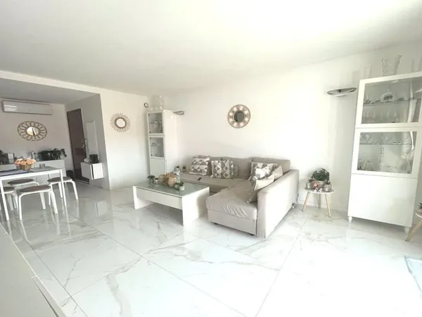 Vente appartement 4 Pièce(s)