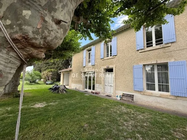 Maison 234 m²