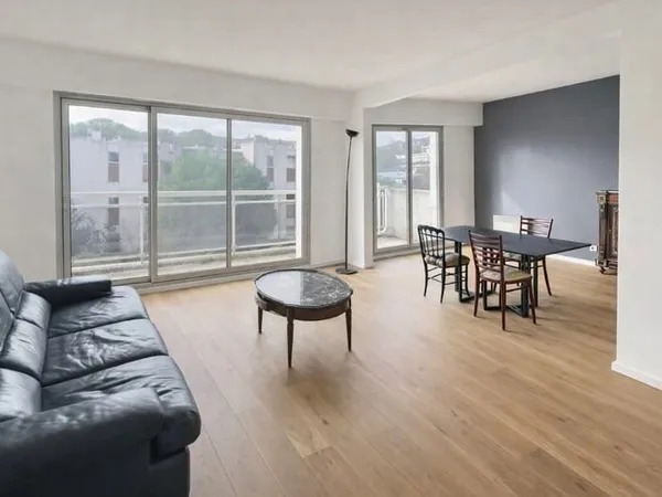 Boulogne 4 pièces avec balcon et parking