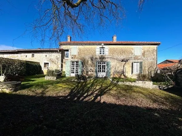 Maison 4 pièces 160 m²