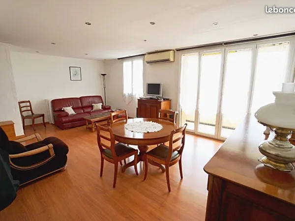 Très grand 2 pièces 61 m2