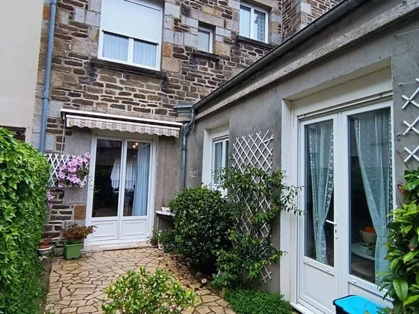 Maison de Bourg 134m2 - centre ville - Sourdeval