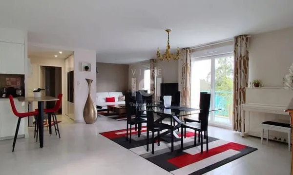 Appartement 4 pièces 94 m²