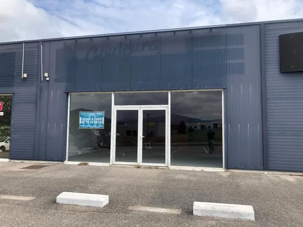 Bureaux 210 m²