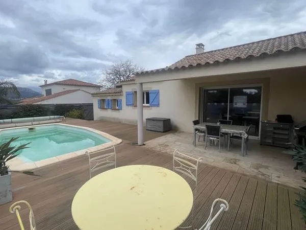 Maison 5 pièces 100 m²