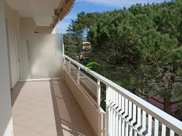 Appartement 3 pièces 82 m²