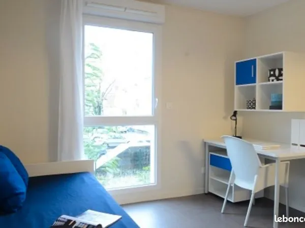 Studio 1 pièce 19 m²