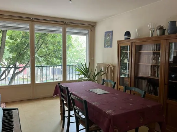 Appartement 4 pièces 80 m²