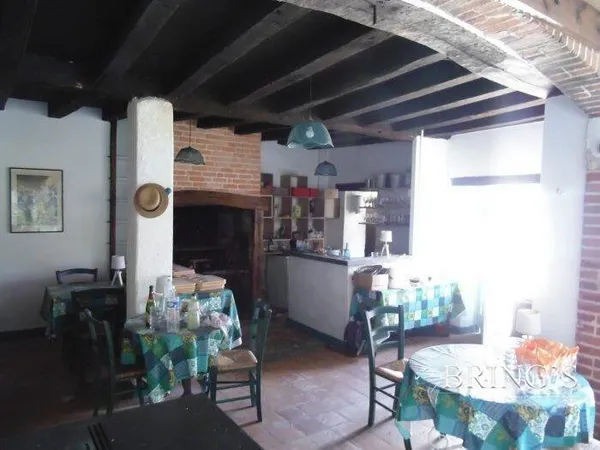 Local commercial 83 m²