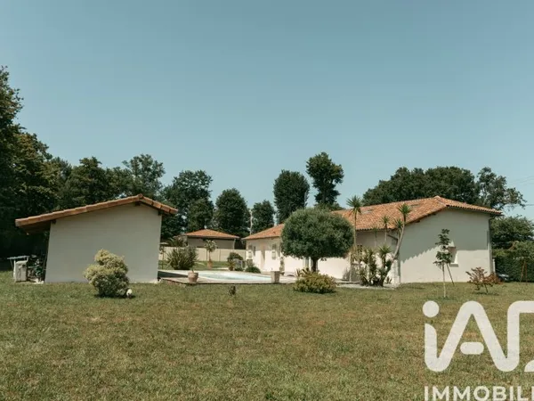Maison 6 pièces 205 m²