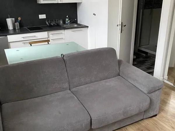 Studio 1 pièce 19 m²