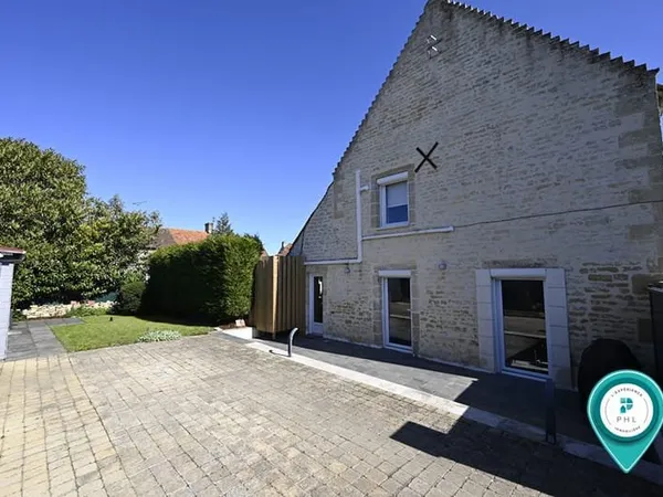 EN EXCLUSIVITÉ MAISON CRESSERONS 4 PIECE(S) 120 M2 HABITABLE ET TERRAIN DE 235 M²
