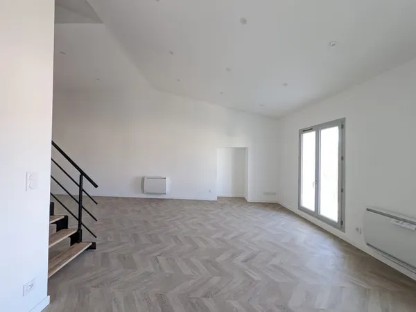 Bel appartement de 5 pièces dans le centre de Pignan