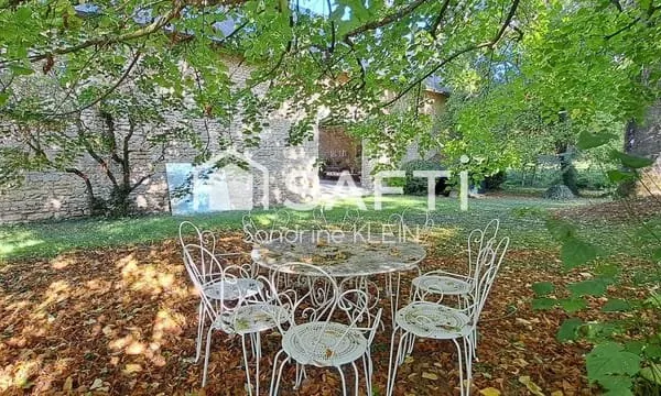 Maison de campagne, 6 pièces, 150 m² de dépendances