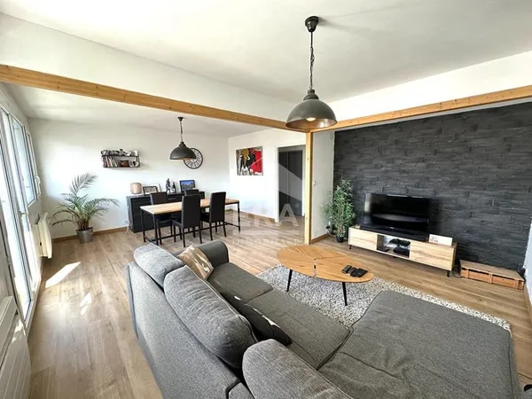 Appartement T3 lumineux de 73m² avec parking et ascenseur