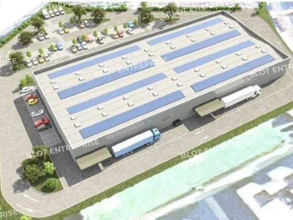 Local commercial 3 pièces 600 m²