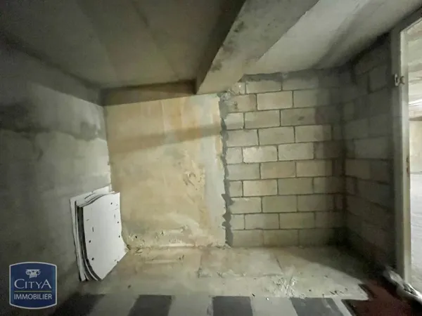 Stockage Vente Paris   14600€