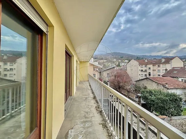 Appartement 4 pièces 81 m²