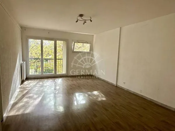 Appartement 2 pièces 103 m²