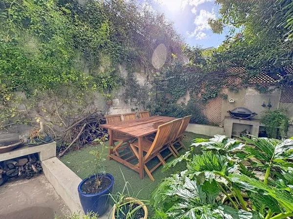 RARE SUR SECTEUR - Duplex atypique 4 pièces 107m2 50m2 d
