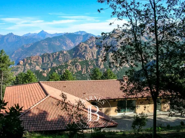 Piana Exclusivité, Villa de charme, 4 chambres avec vue mer et montagnes