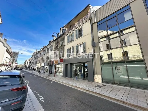 Local commercial 2 pièces 70 m²