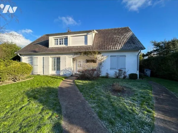 Maison 8 pièces 186 m²