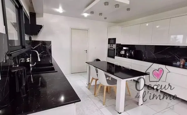 Maison moderne 136 m2 : 3 chambres