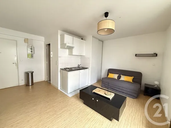 Studio 1 pièce 23 m²