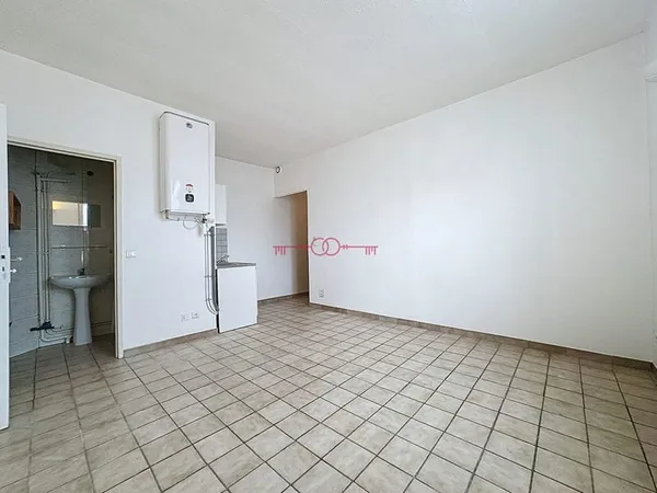 Appartement Reims 1 pièce(s) 23.7 m2