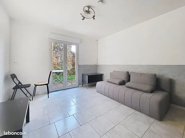 Studio à Louer La Ferriere