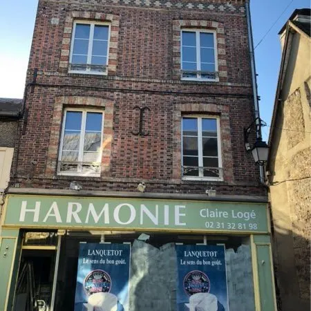 Loue locale commercial centre ville orbec
