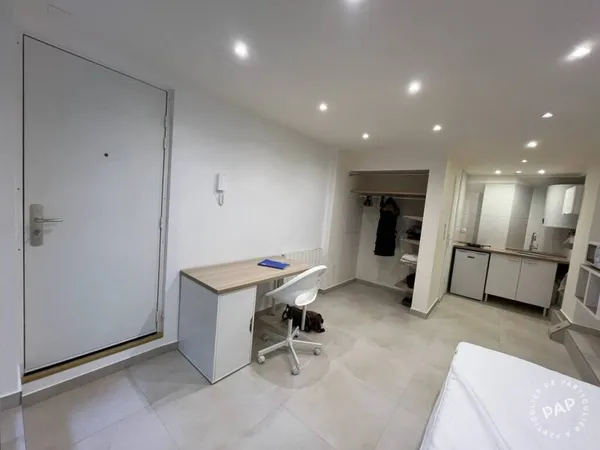 Studio 1 pièce 18 m²